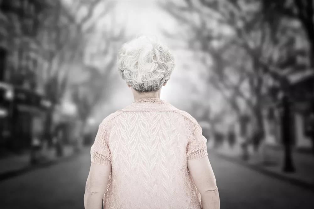 我媽太強(qiáng)勢(shì)，太啰嗦了